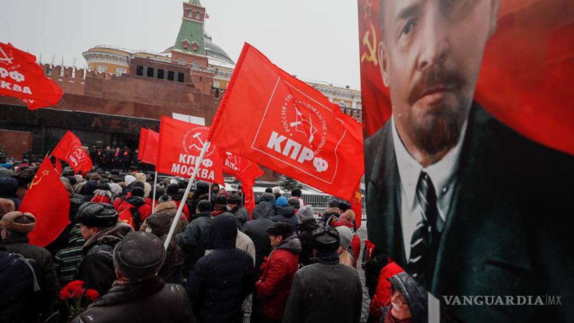Comunistas rusos rinden tributo a Lenin por el 97 aniversario de su muerte