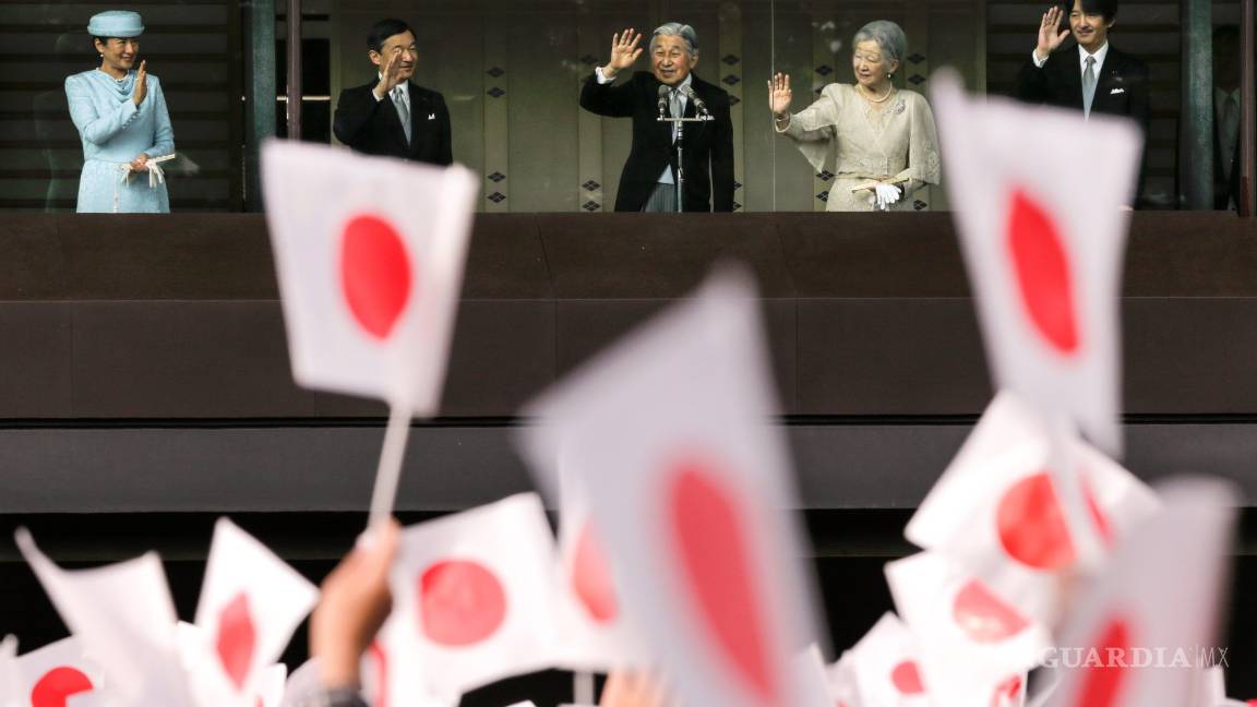 $!Akihito, cede el trono japonés por primera vez en 200 años