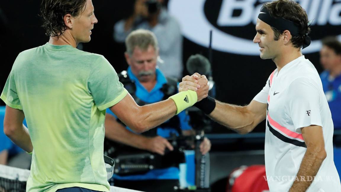 $!Roger Federer derrotó a Tomas Berdych y clasificó a las semifinales del Abierto de Australia