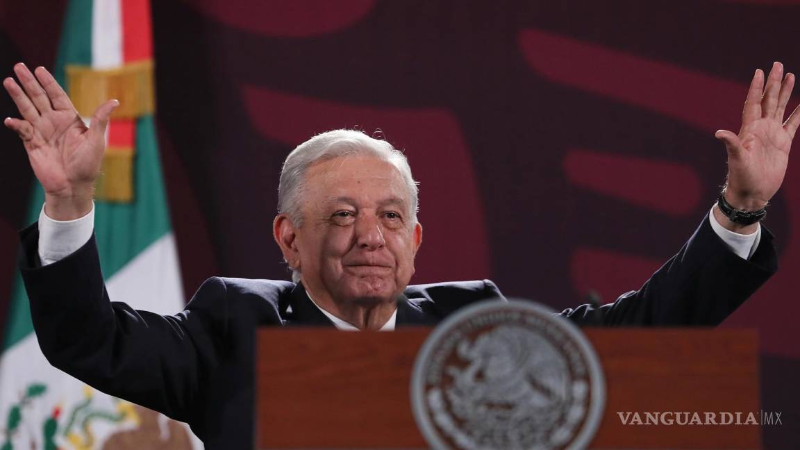 De ser el centro de la atención cada mañana durante su sexenio, AMLO ahora se retira