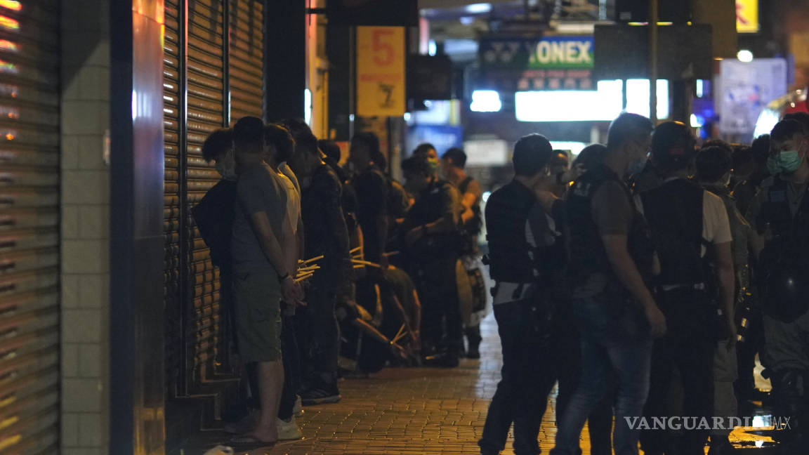 Detienen a 200 en reinicio de protestas en Hong Kong