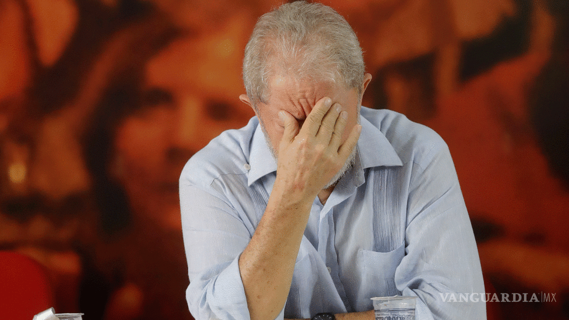 Lula no podrá huir Brasil, le retienen pasaporte