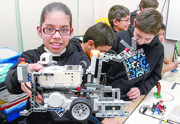 $!Niños saltillenses, sin recursos para acudir a Mundial de Robótica