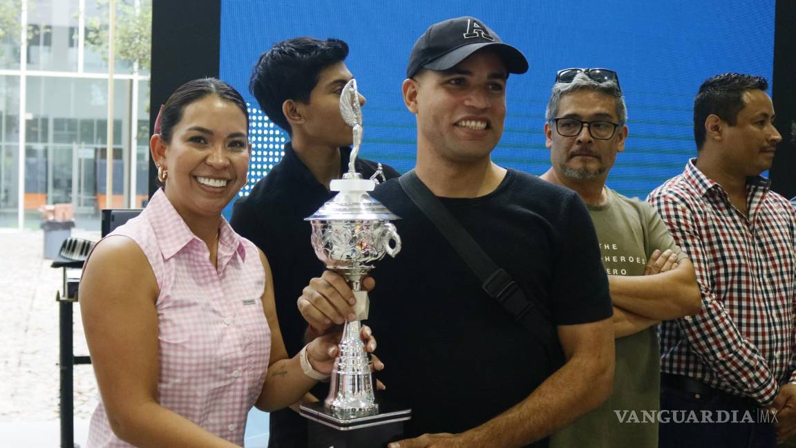 $!Hubo ganadores de todas las edades en la competencia que se llevó a cabo desde la Infoteca del Campus Arteaga de la Universidad Autónoma de Coahuila.