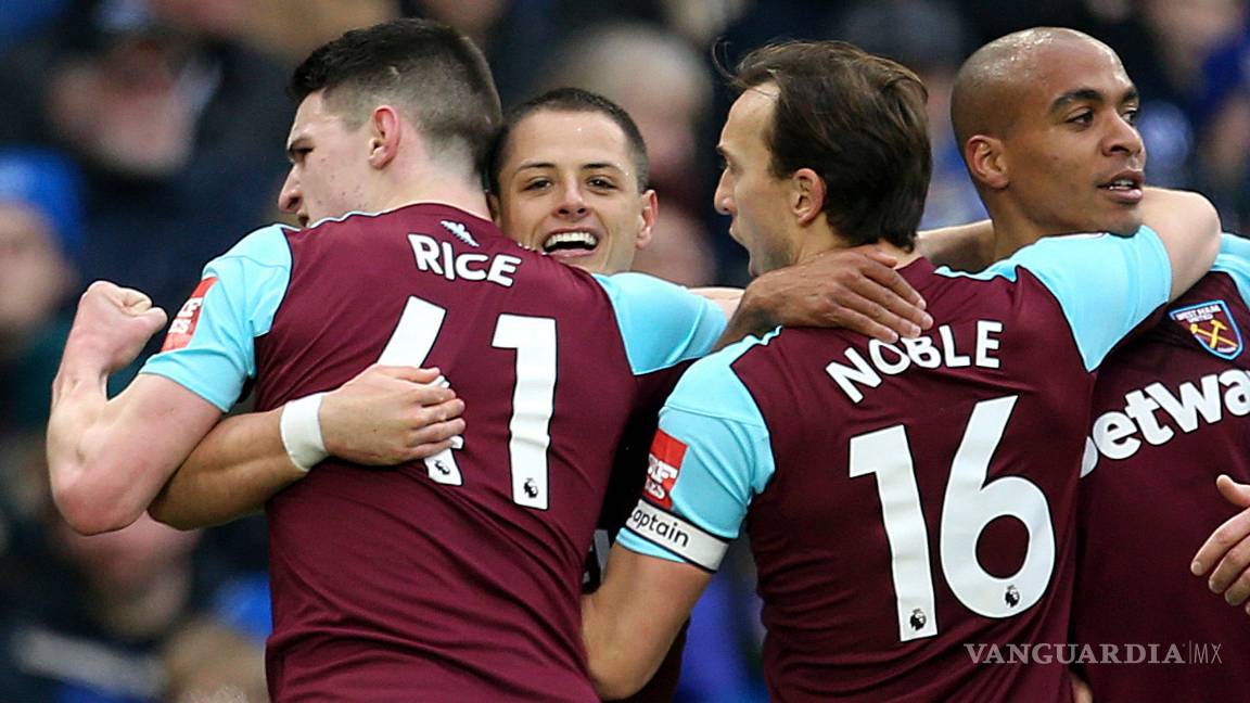 $!A pesar del mal rendimiento del 'Chicharito' Hernández, Pellegrini aún lo quiere en el equipo