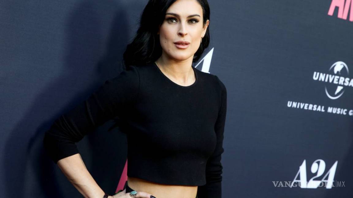 Acusa Rumer Willis una revista de alterar de manera drástica su imagen