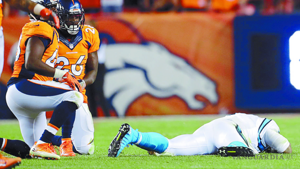 Broncos y Panthers, de protagonistas, al olvido