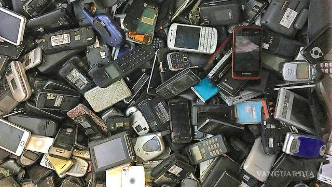 Empresas de celulares empiezan a reciclar dispositivos y materiales para reducir impacto a medio ambiente