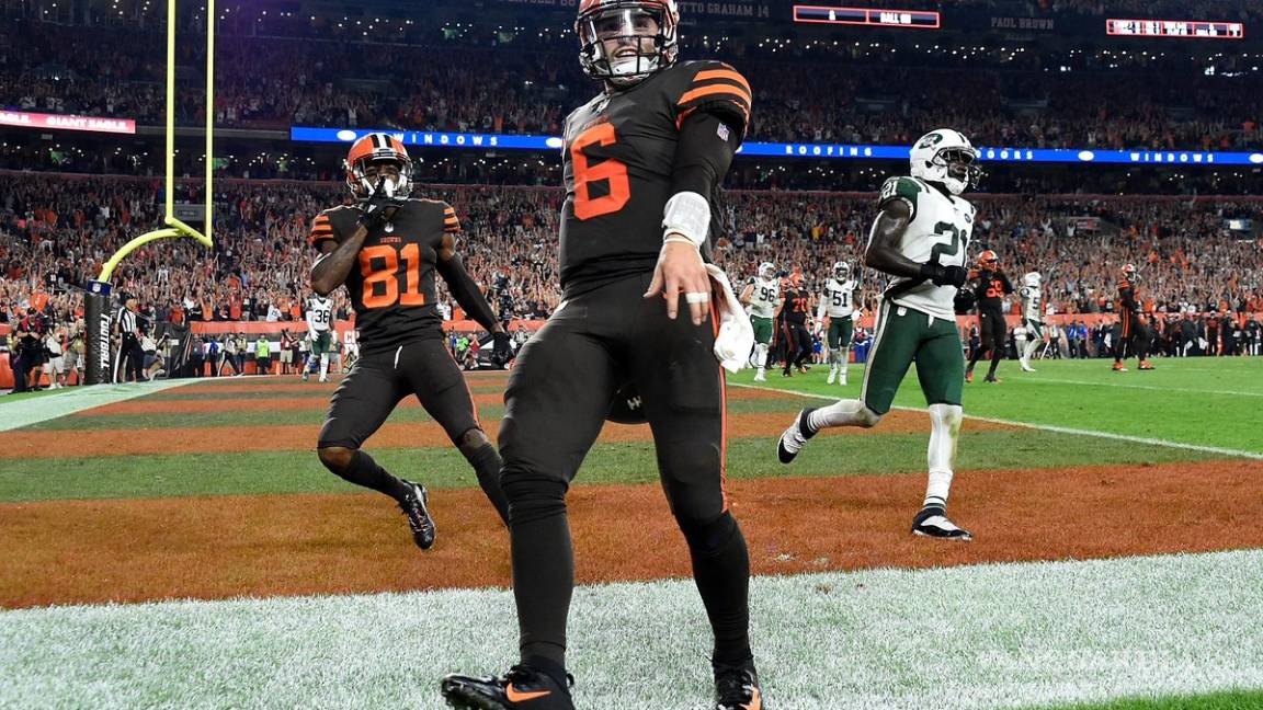 $!Hue Jackson anunciará el lunes el QB titular de los Browns