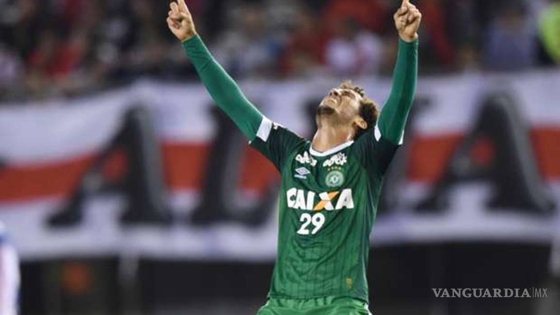 $!Amputan pierna a jugador de Chapecoense que sobrevivió al accidente