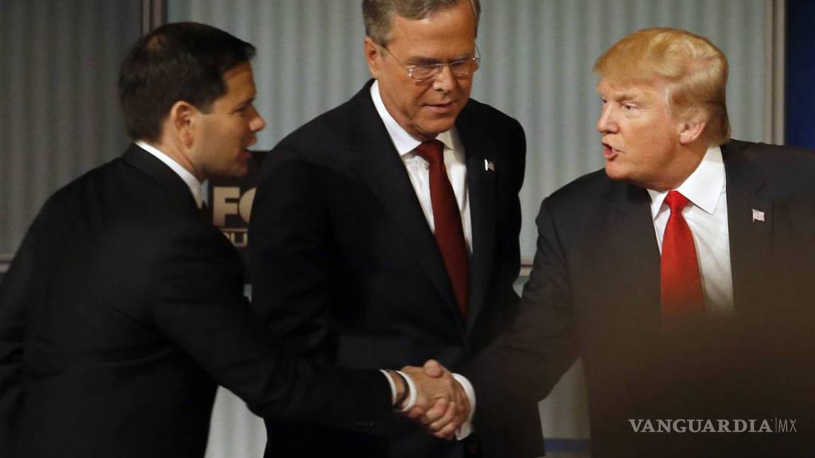 Donald Trump y Jeb Bush, enfrentados por Siria y la inmigración