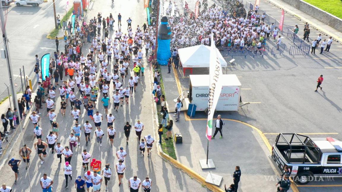 Participan más de mil corredores en la carrera 5K Unidos por la Seguridad en Saltillo