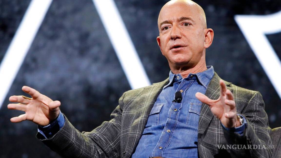 Jeff Bezos deja de ser CEO de Amazon; seguirá teniendo un gran poder en la empresa