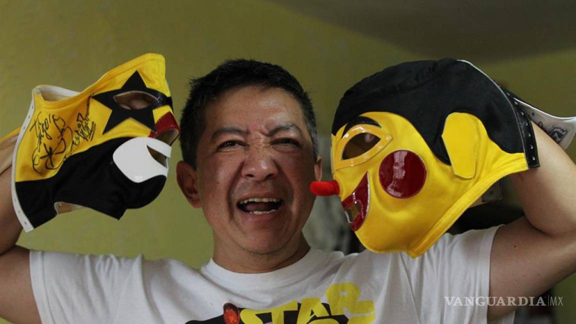 Conoce los secretos detrás de la creación de las máscaras de luchador en México