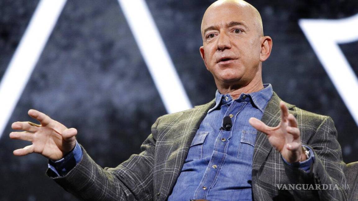 Jeff Bezos posible comprador de los Broncos de Denver; su valor es el 2 por ciento de su patrimonio neto
