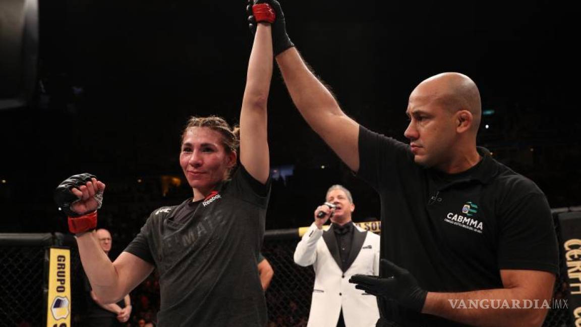 La mexicana Irene Aldana logra su tercera victoria consecutiva en la UFC