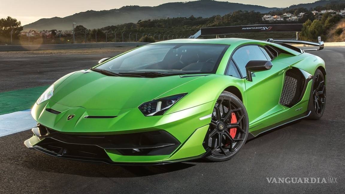 $!Lamborghini prepara un nuevo hipercar especial para dominar las pistas