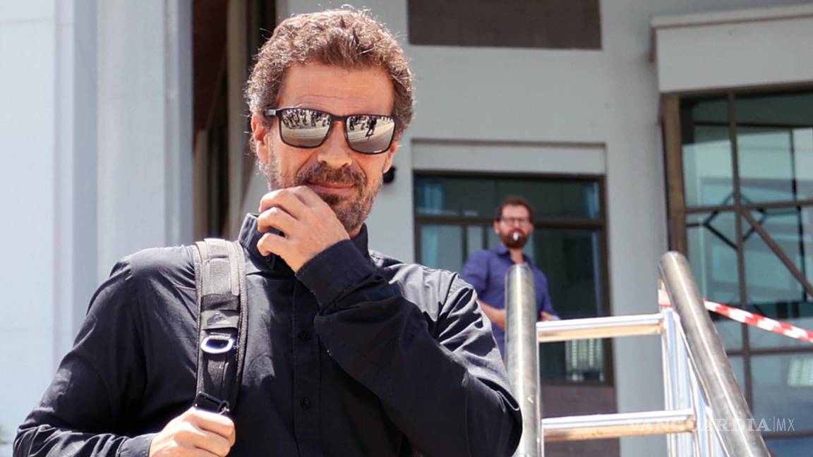 $!El actor español Rodolfo después de que su hijo Daniel Sancho Bronchalo fuera declarado culpable de asesinato premeditado y condenado a cadena perpetua.