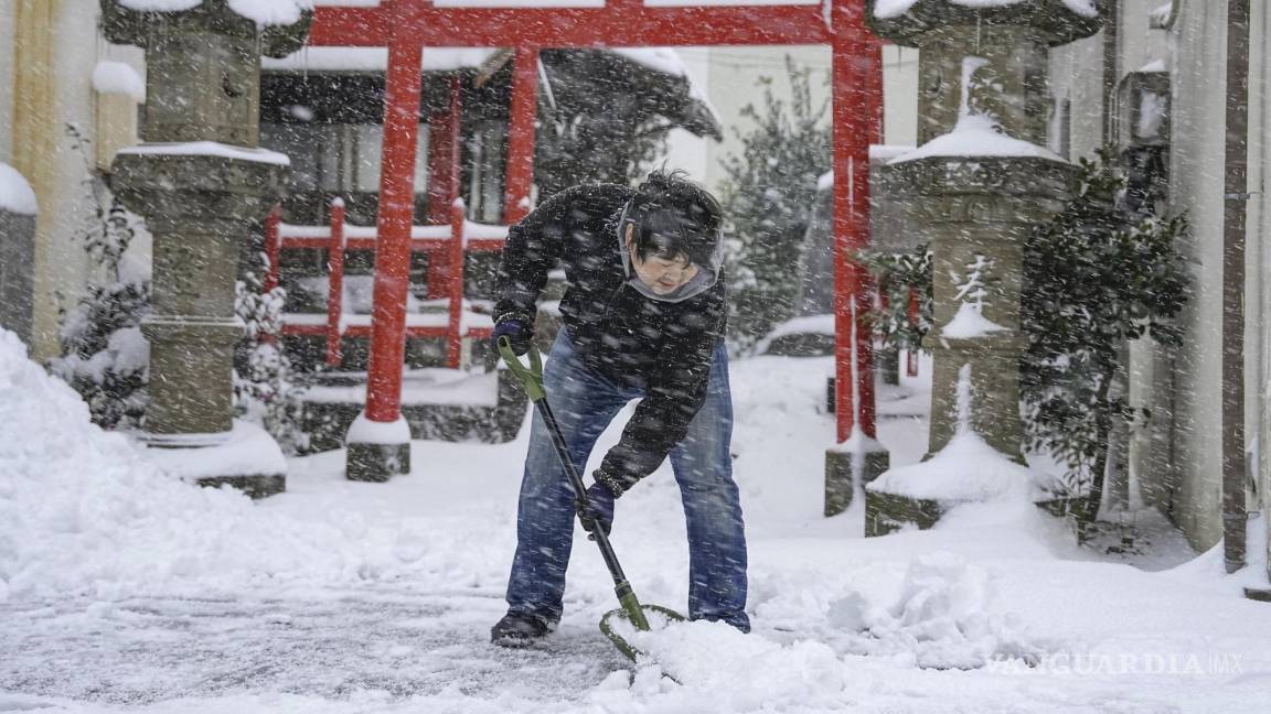 Golpean a Japón y a las Coreas gélidas temperaturas récord de hasta -20 grados