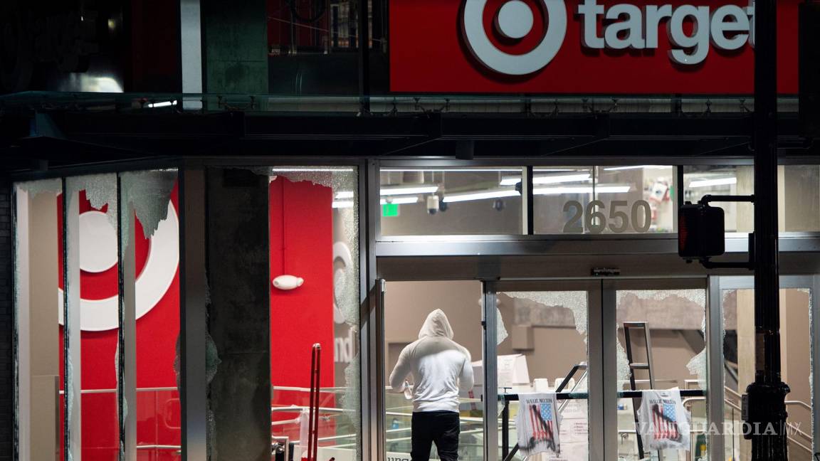 Target cierra algunas tiendas en EU, por ‘robo e inseguridad’