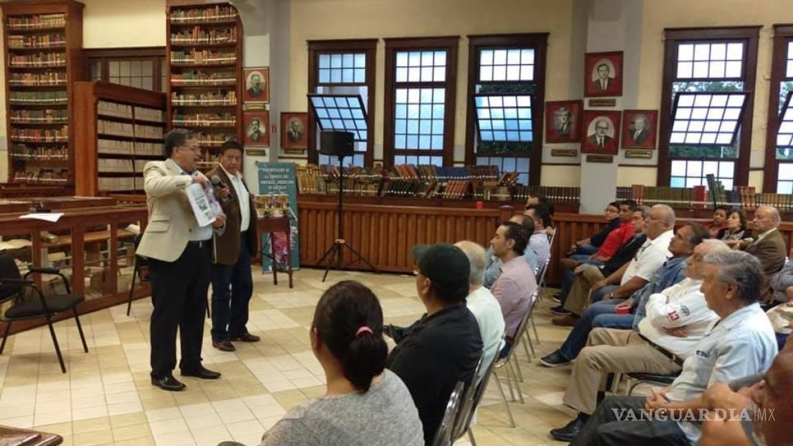 $!Presentan el libro Crónica del Futbol Americano en Saltillo en la Ciudad de México