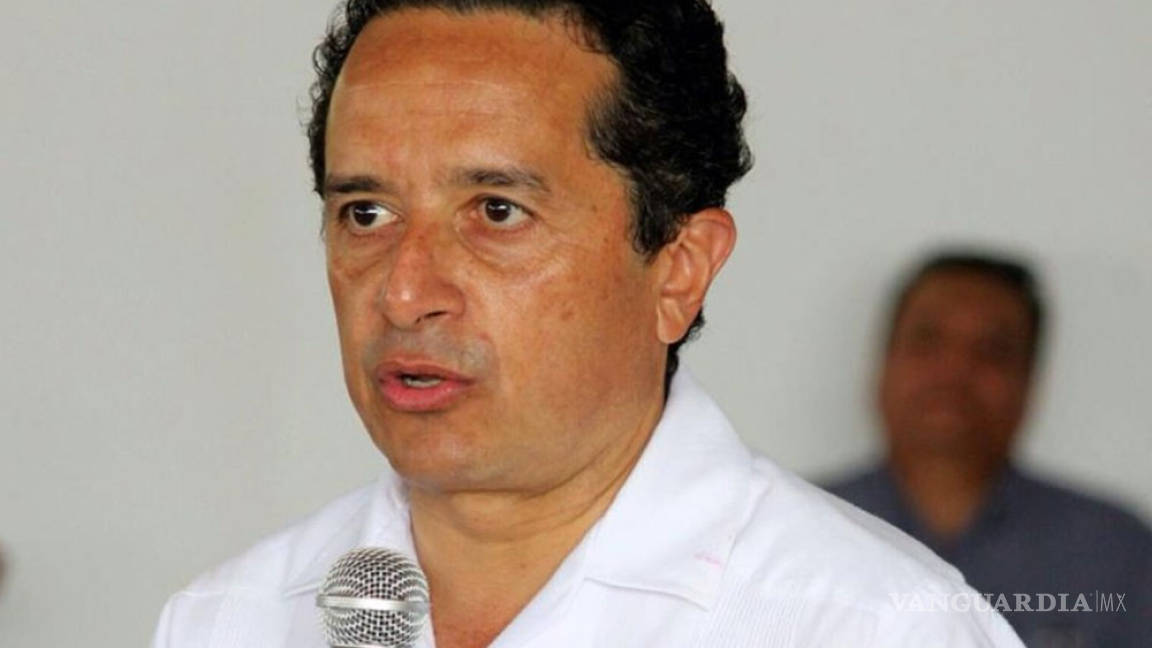 PRD le ofrece candidatura a Carlos Joaquín para Quintana Roo