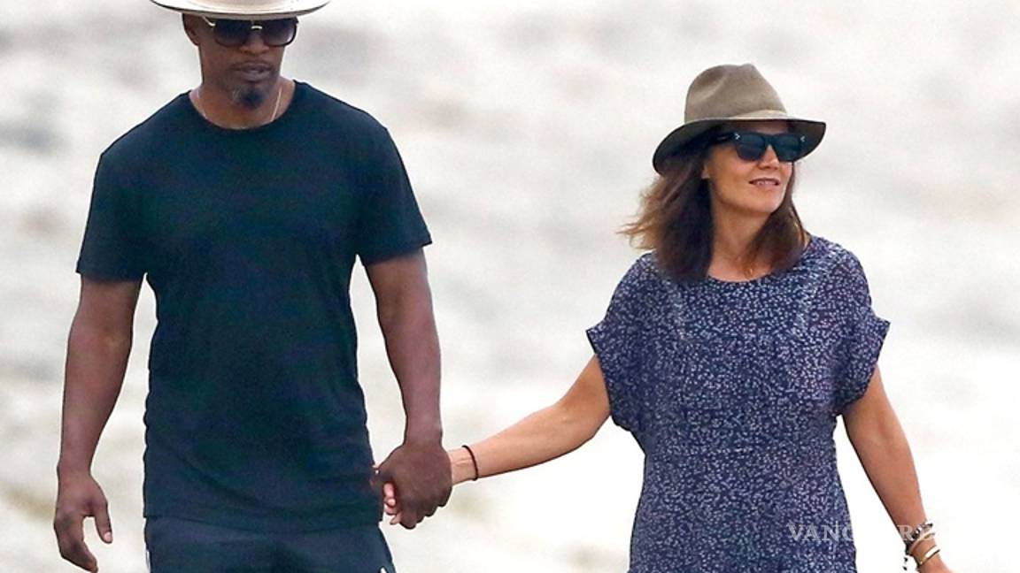 $!Katie Holmes niega que su relación con Jamie Foxx haya terminado
