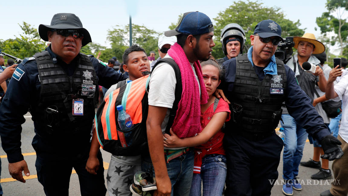 Suspende Trump aranceles; México frenará a migrantes