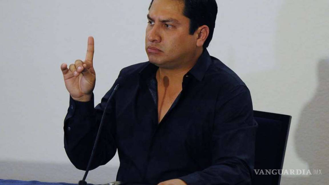 Julión Álvarez amenaza con demandar a medios