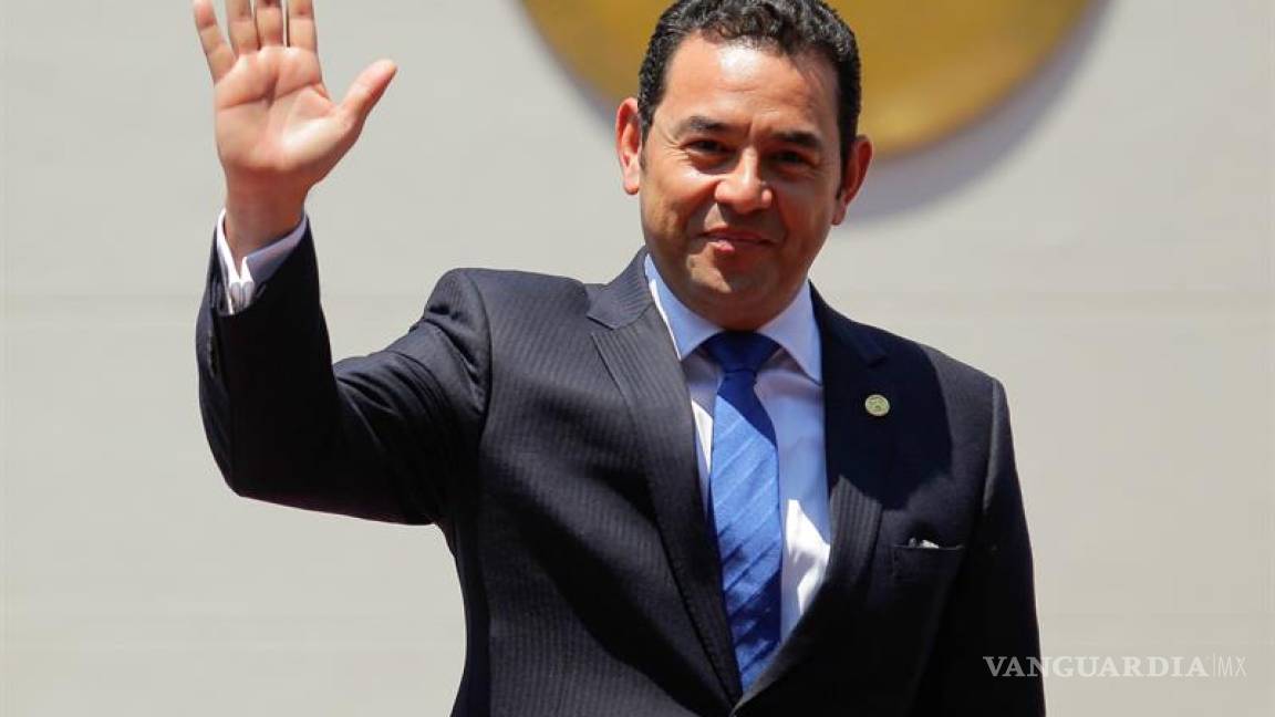 Guatemala ofrece ‘mano de obra barata’ para muro de Trump