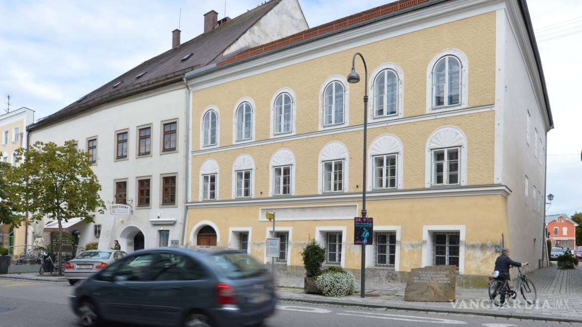 Austria aprueba expropiación de casa natal de Hitler