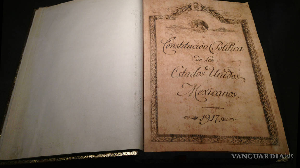 Constitución de México cumple 100 años con reto de acercarse a la población