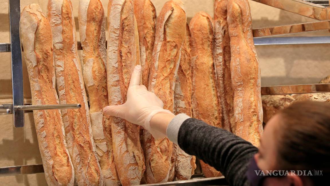 $!Coronavirus: En Francia su lucha contra el COVID-19 se libra con una baguette al día