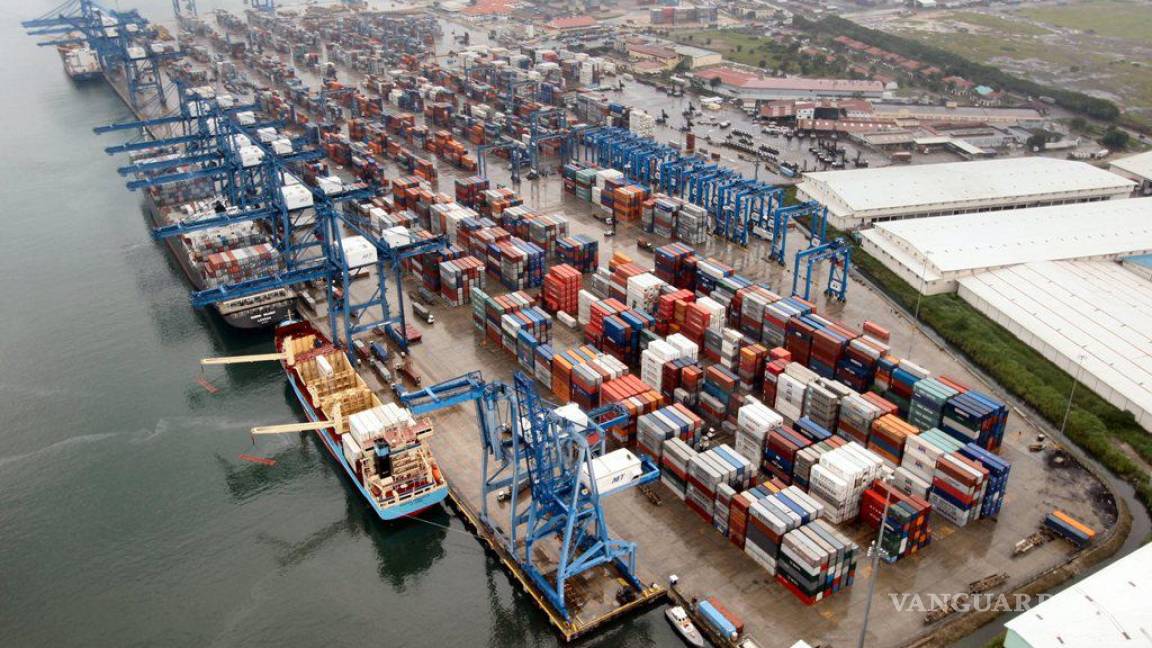 Saturan a los puertos vehículos importados