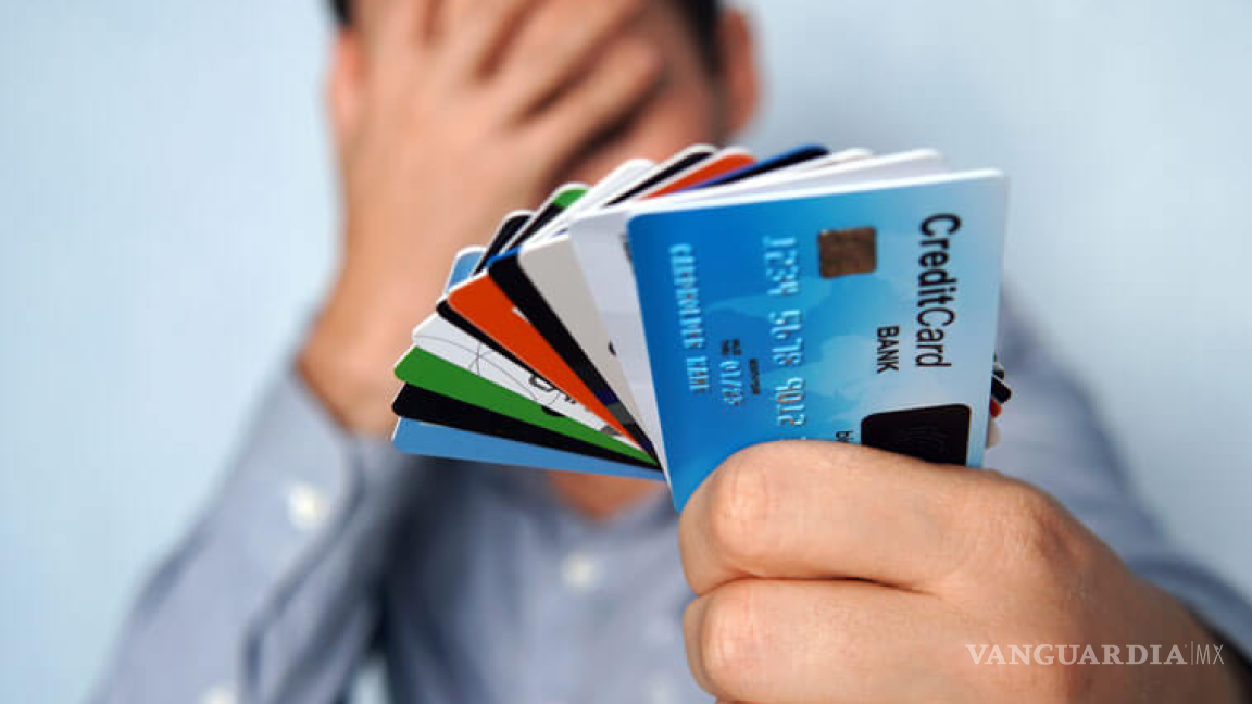¿Pagas el mínimo de la tarjeta de crédito? ¡Cuidado!