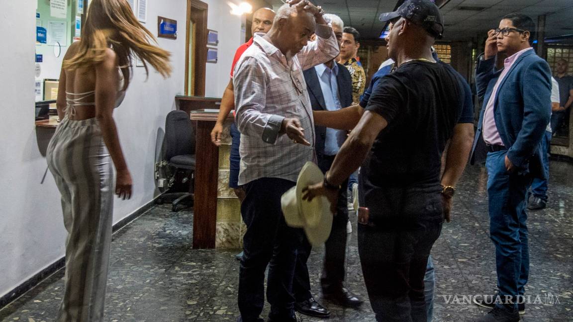 $!El momento en que le disparan a David Ortiz (video)