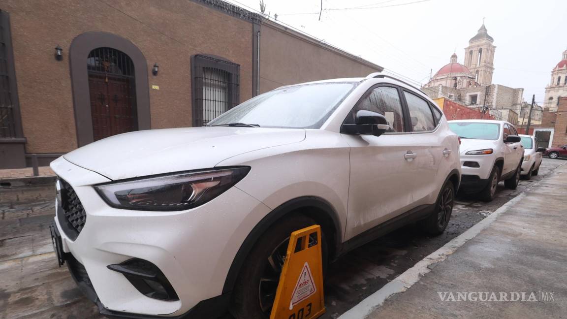 Pese a negativa continúa colocación de inmovilizadores a vehículos que no paguen estacionamiento en Centro de Saltillo