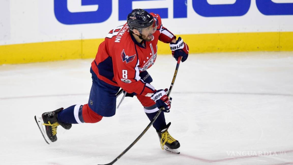 Hito en la NHL, la superestrella Ovechkin alcanza los mil puntos