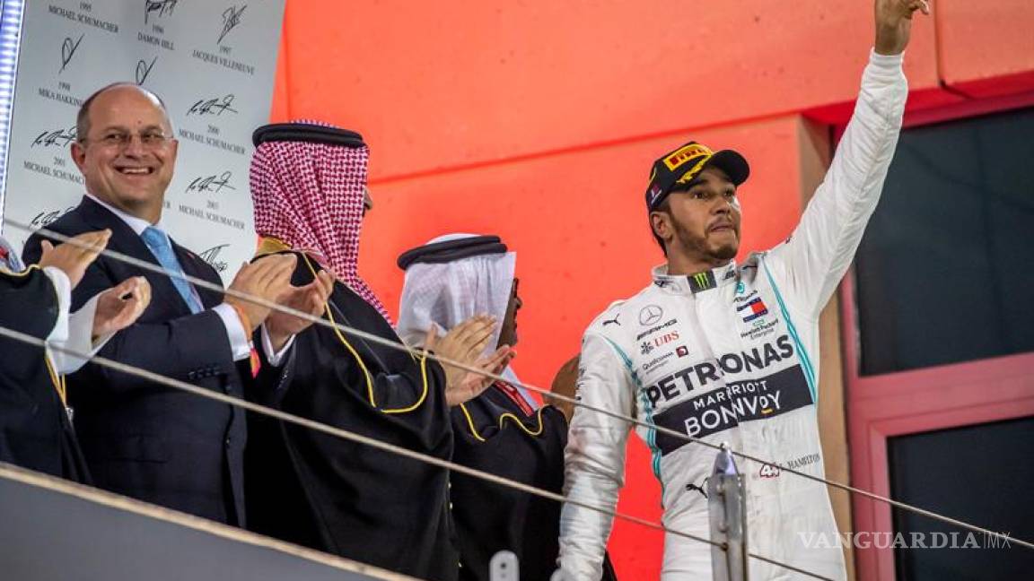 Hamilton sorprende a los Ferrari y Mercedes hace el 1-2 en Baréin