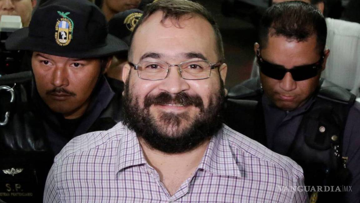 Tribunal rechaza petición de UIF contra amparo en favor de Javier Duarte