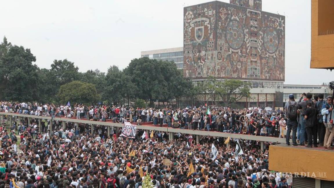 $!Policía Federal detiene a dos por agresión a estudiantes de la UNAM