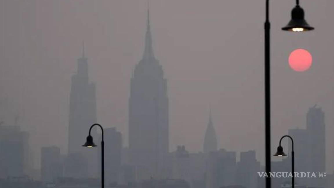 $!La contaminación del aire de Nueva York se encuentra entre las peores del mundo por incendios en Canadá