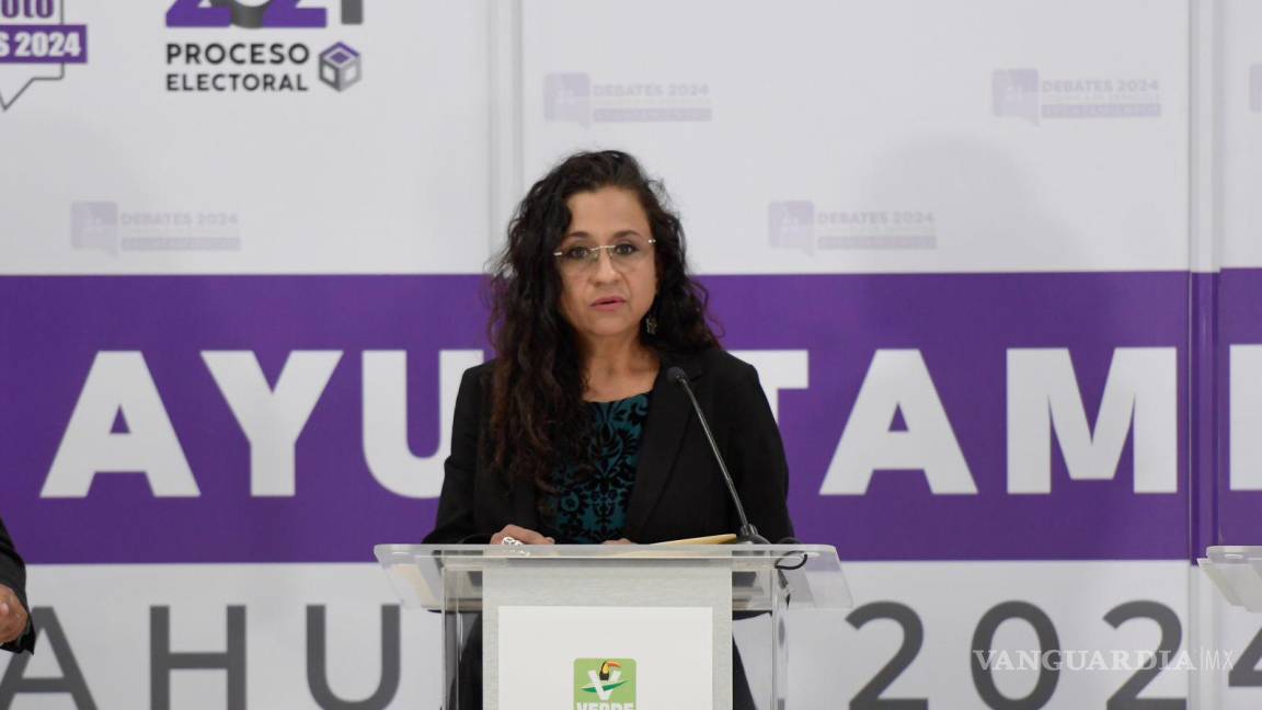 Elisa Villalobos, del PVEM, tuvo una participación atropellada en debate de candidatos por Saltillo