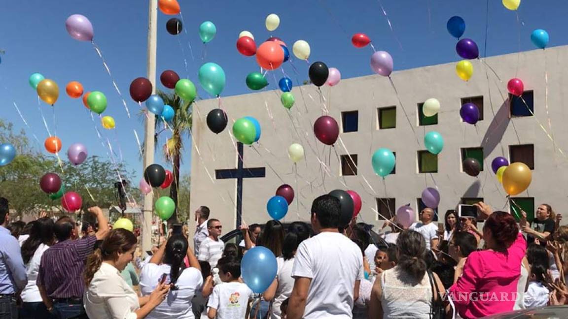 En el Día del Niño sobrevivientes de la Guardería ABC rinden tributo a las víctimas
