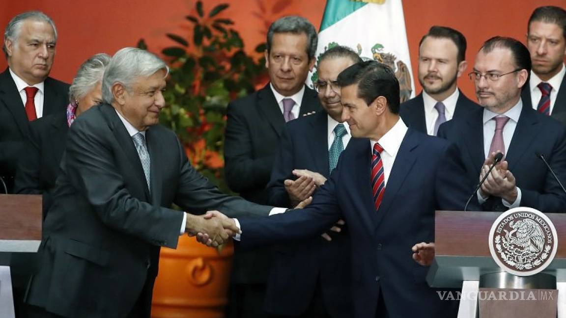 Califica Peña Nieto como inédito el actual proceso de transición