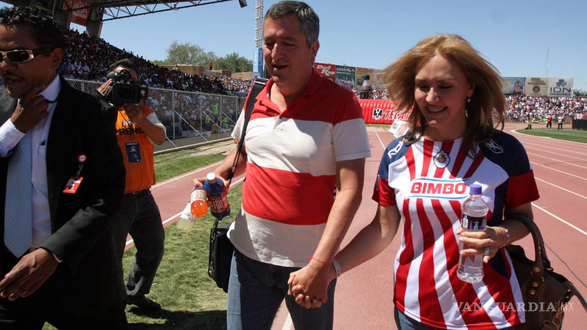 $!Angelica Fuentes sí está interesada en comprar a las Chivas