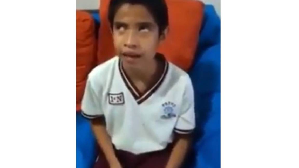 Niño ciego de 12 años es víctima de bullying: “Me quitan mi dinero y me golpean”