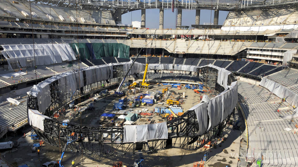Los Rams quieren estrenar su nuevo estadio ultramoderno con público presente