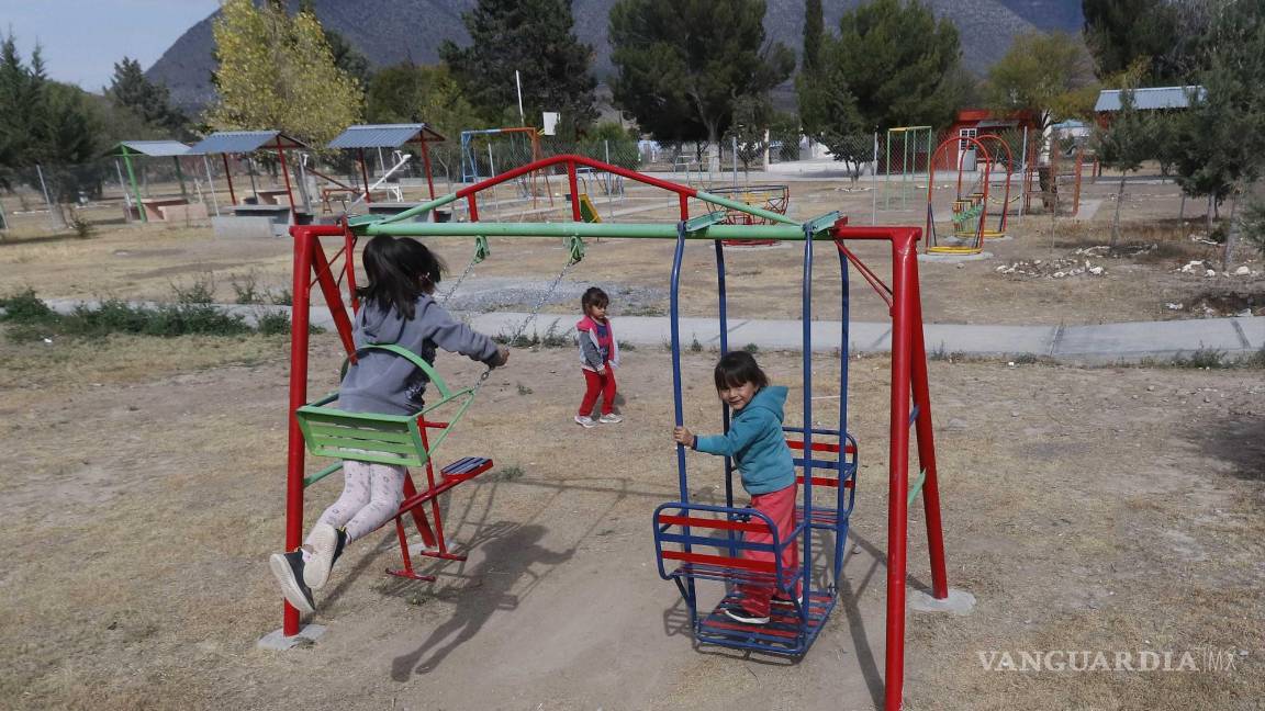$!Desean que sus niños tengan una merienda con pizza y gelatina; que puedan romper una pequeña piñata