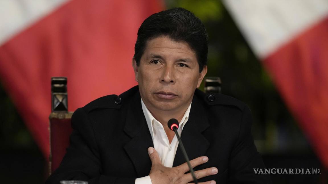 Perú: esquiva Castillo tercer ‘impeachment’